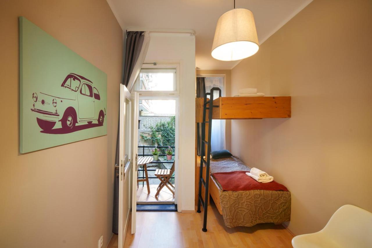 Dlouha With Balcony Apartment Prag