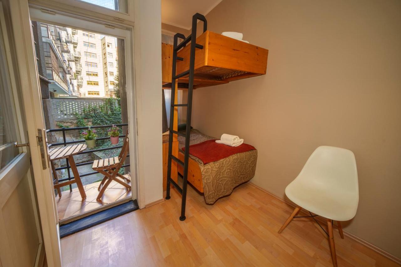 Dlouha With Balcony Apartment